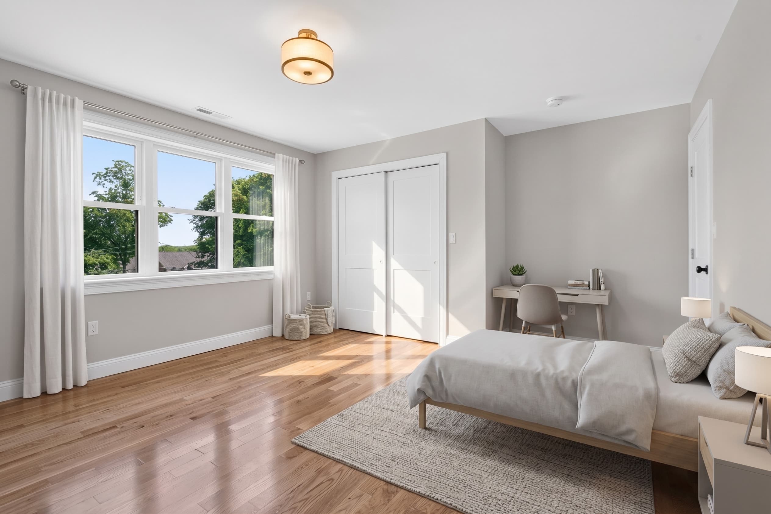 Additional bedroom